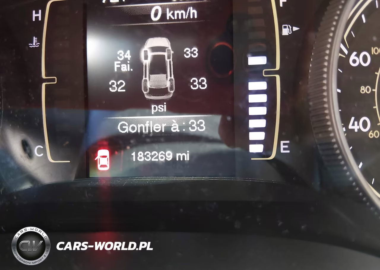 2017 Jeep Cherokee Sport Fwd VIN:1C4PJLAB2HW661566 - 15