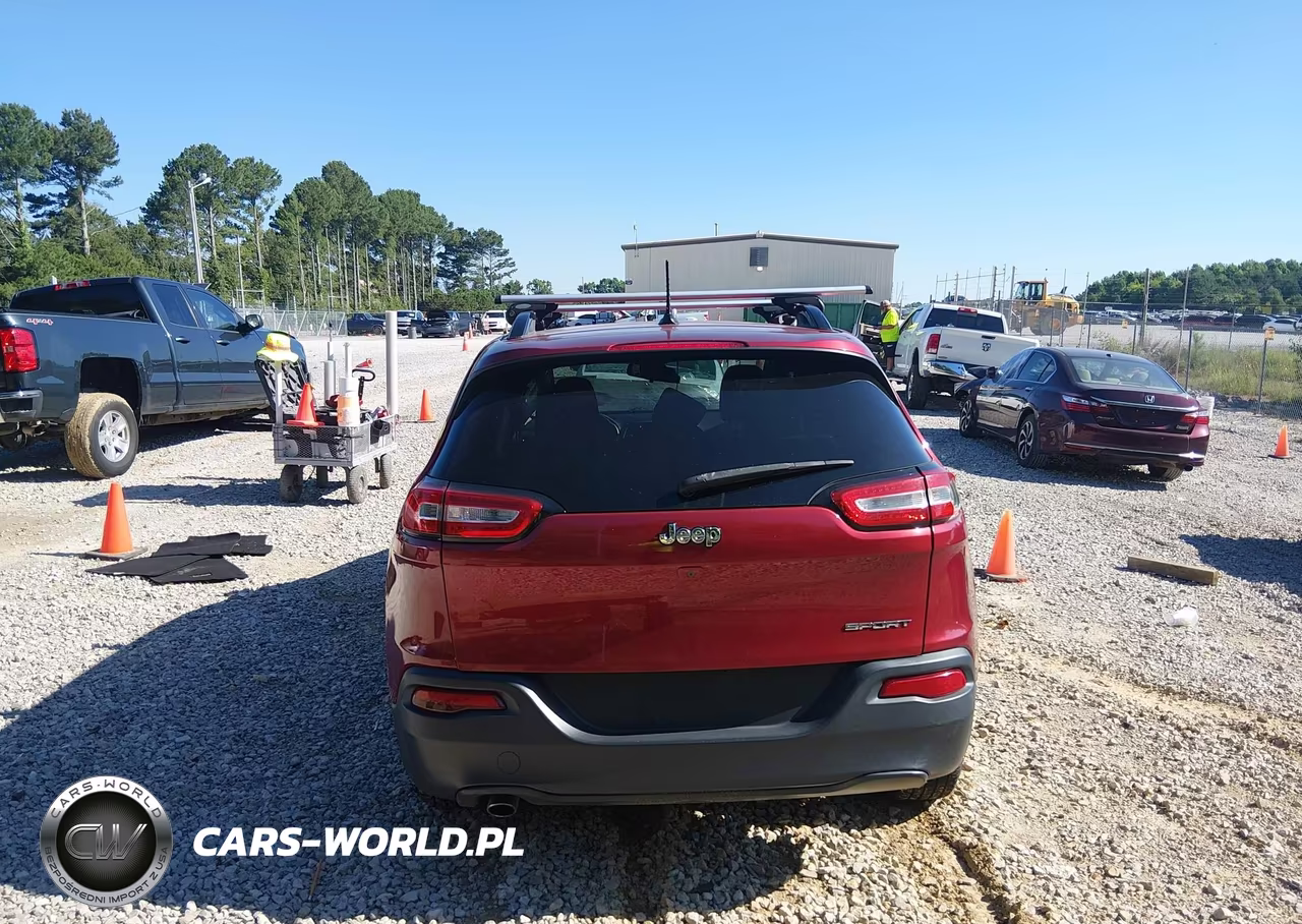 2017 Jeep Cherokee Sport Fwd VIN:1C4PJLAB2HW661566 - 16