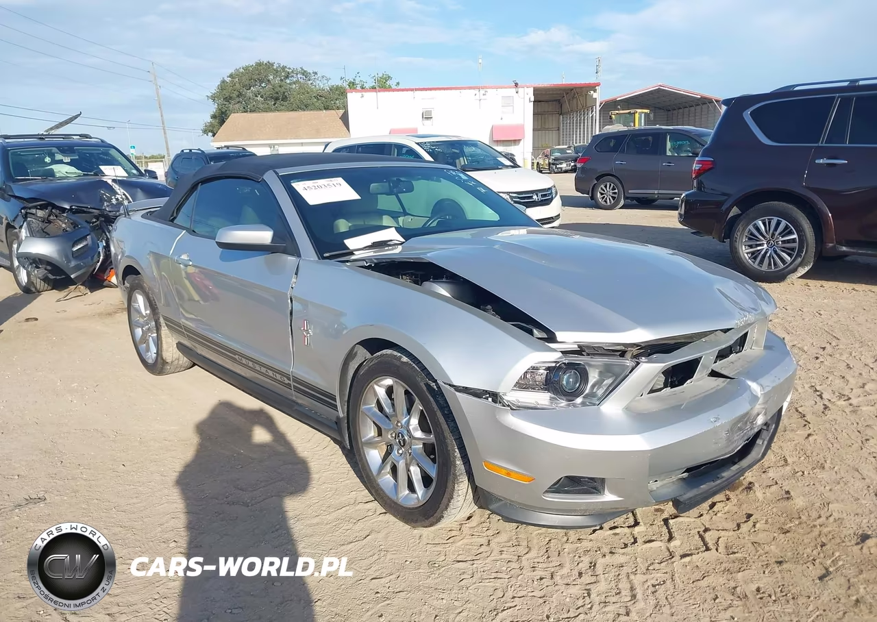 2011 Ford Mustang V6 Premium – zdjęcie 1 z 16