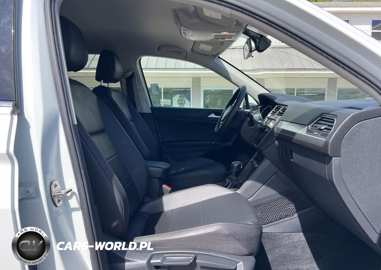 2020 Volkswagen Tiguan Se VIN:3VV2B7AX5LM114005 - 5