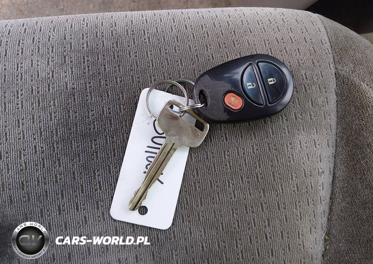 2008 Toyota Sienna Ce VIN:5TDZK23C88S107387 - 11