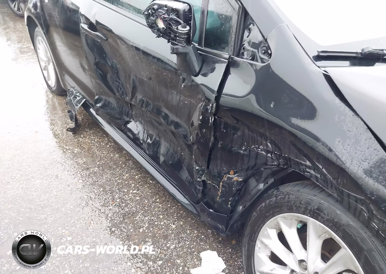 2022 Toyota Corolla Le VIN:5YFVPMAE3NP320624 - 17