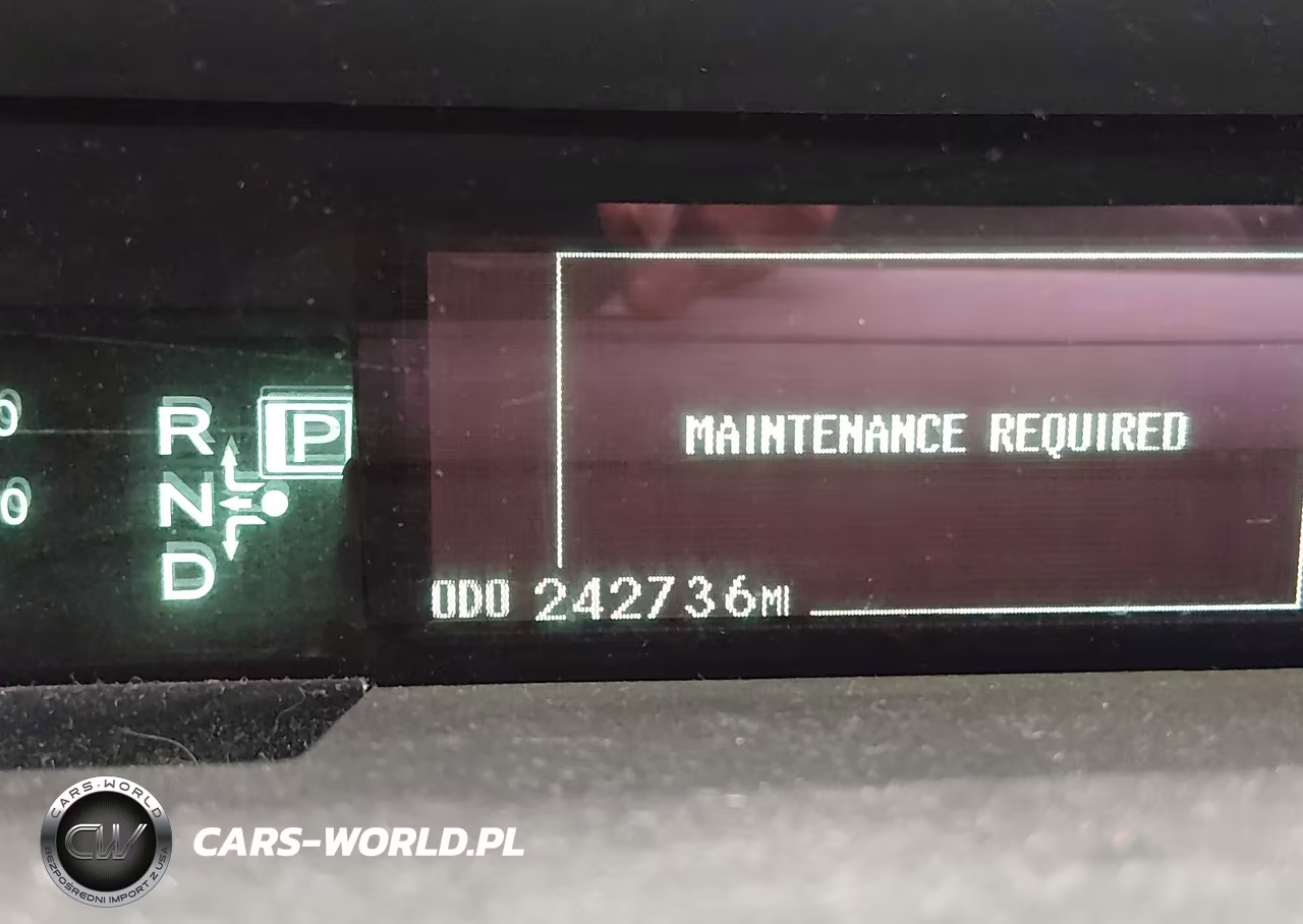 2014 Toyota Prius Two VIN:JTDKN3DU7E1748271 - 15