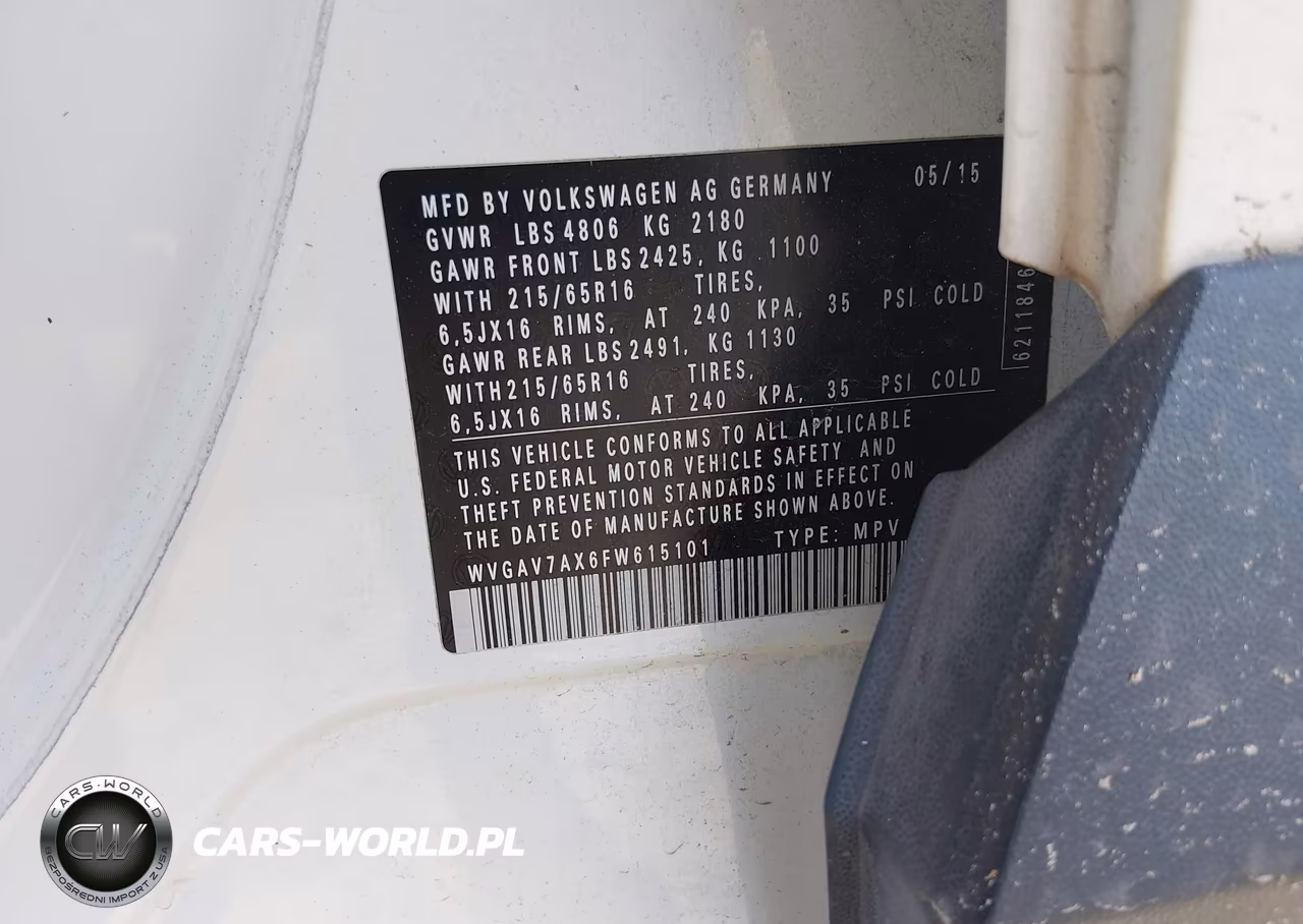 2015 Volkswagen Tiguan S VIN:WVGAV7AX6FW615101 - 9