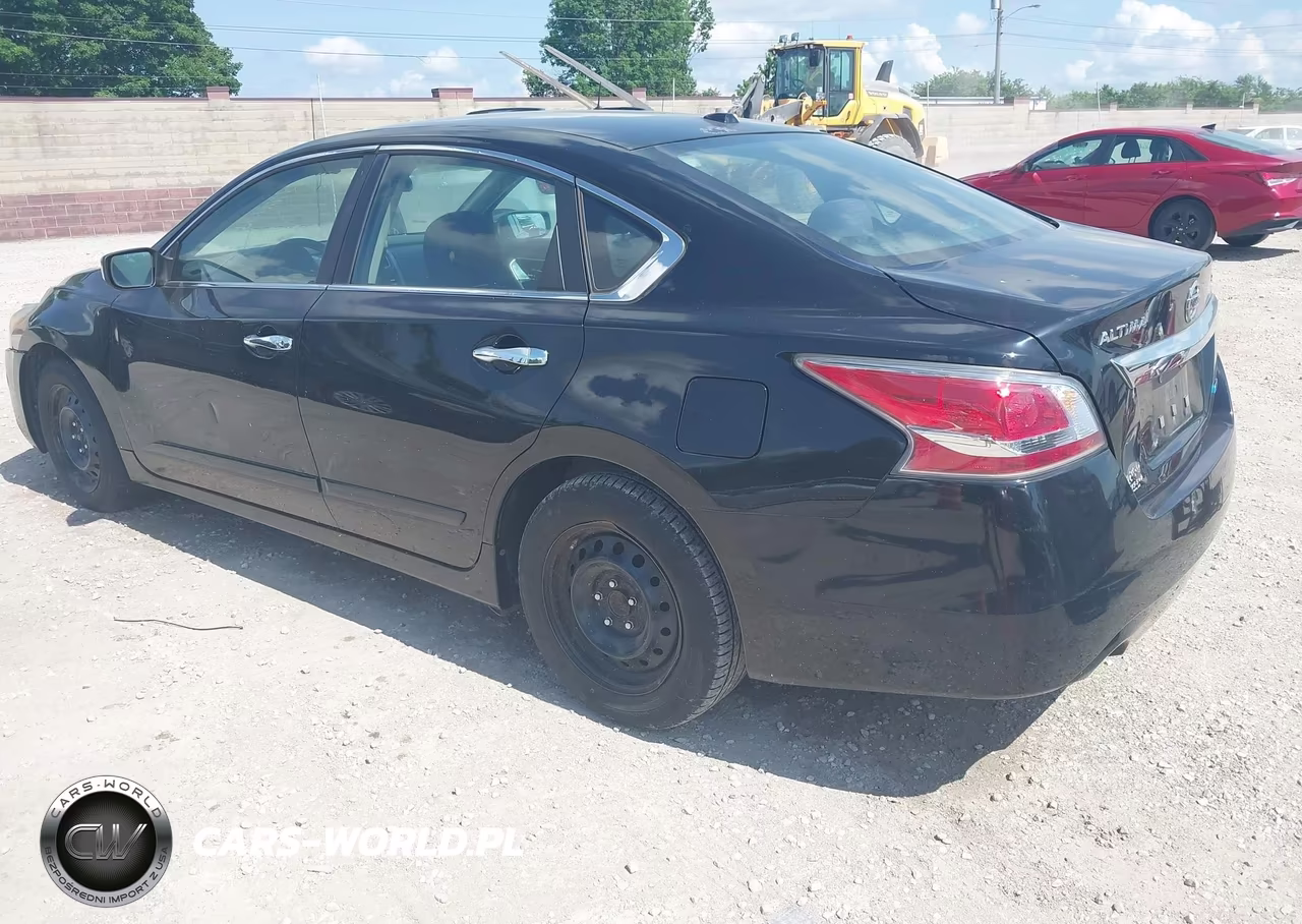 2014 Nissan Altima 2.5 S VIN:1N4AL3AP7EC141782 - 3