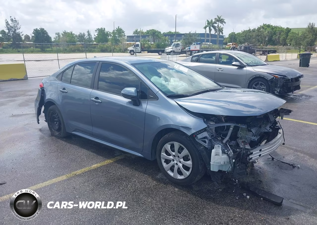 2024 Toyota Corolla Le – zdjęcie 1 z 17