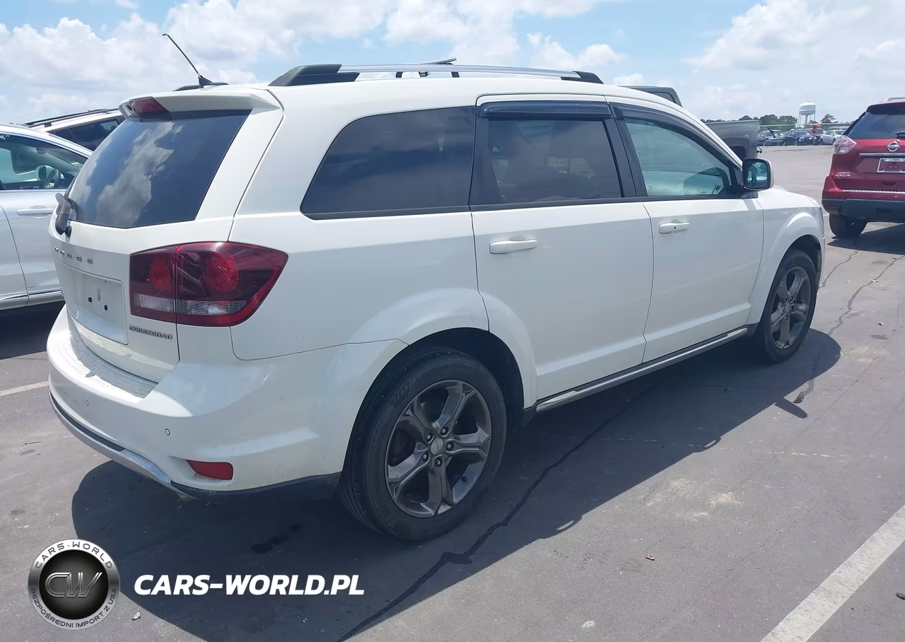 2015 Dodge Journey Crossroad VIN:3C4PDCGG5FT600497 - 4
