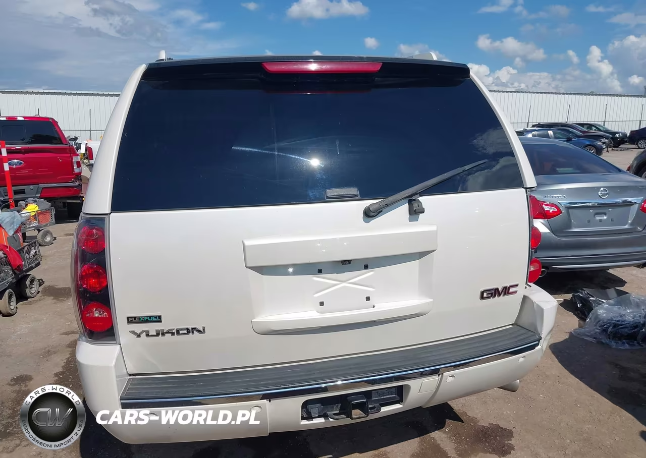 2012 GMC Yukon Denali VIN:1GKS2EEF4CR211459 - 17
