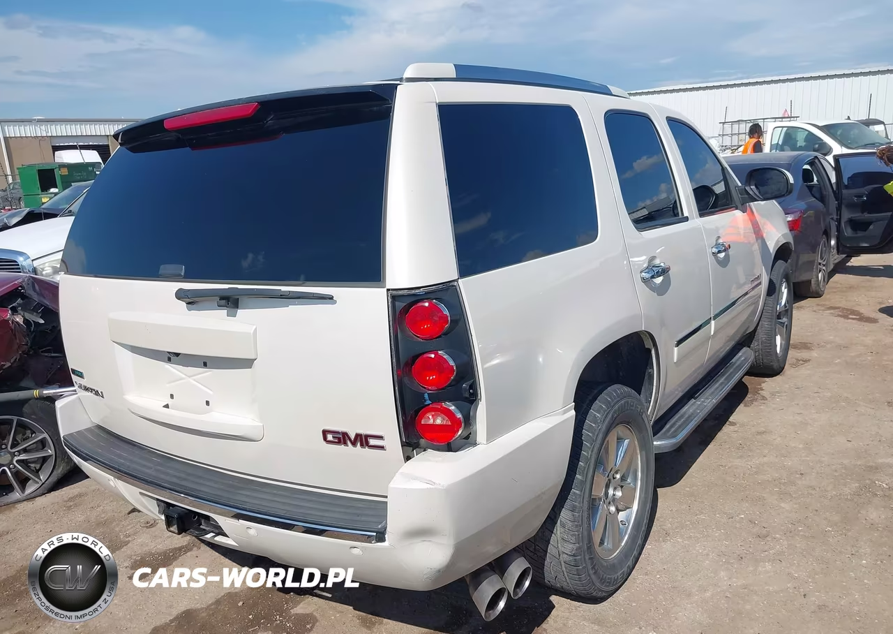 2012 GMC Yukon Denali VIN:1GKS2EEF4CR211459 - 4