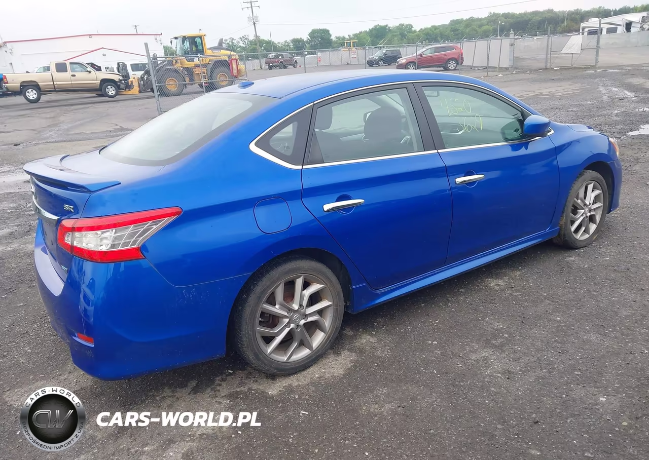 2014 Nissan Sentra Sr VIN:3N1AB7AP3EL646102 - 4