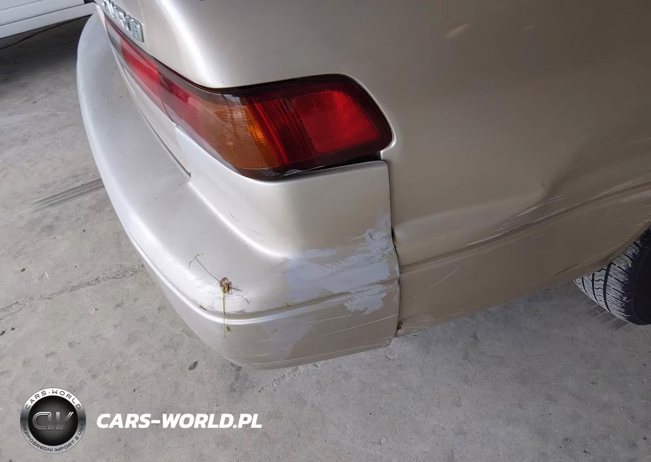 1998 Toyota Camry Le VIN:4T1BG22K7WU329063 - 12