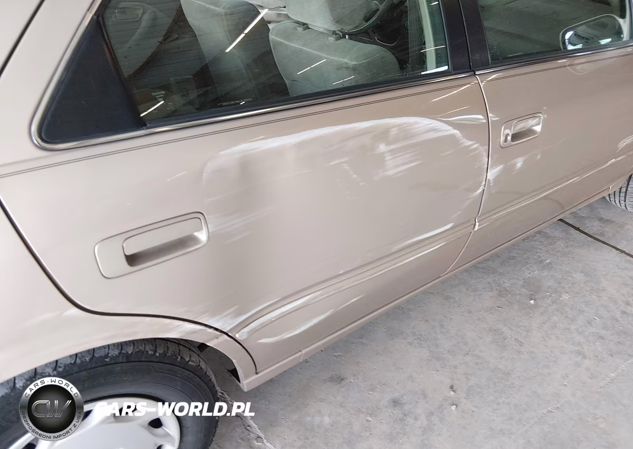 1998 Toyota Camry Le VIN:4T1BG22K7WU329063 - 13