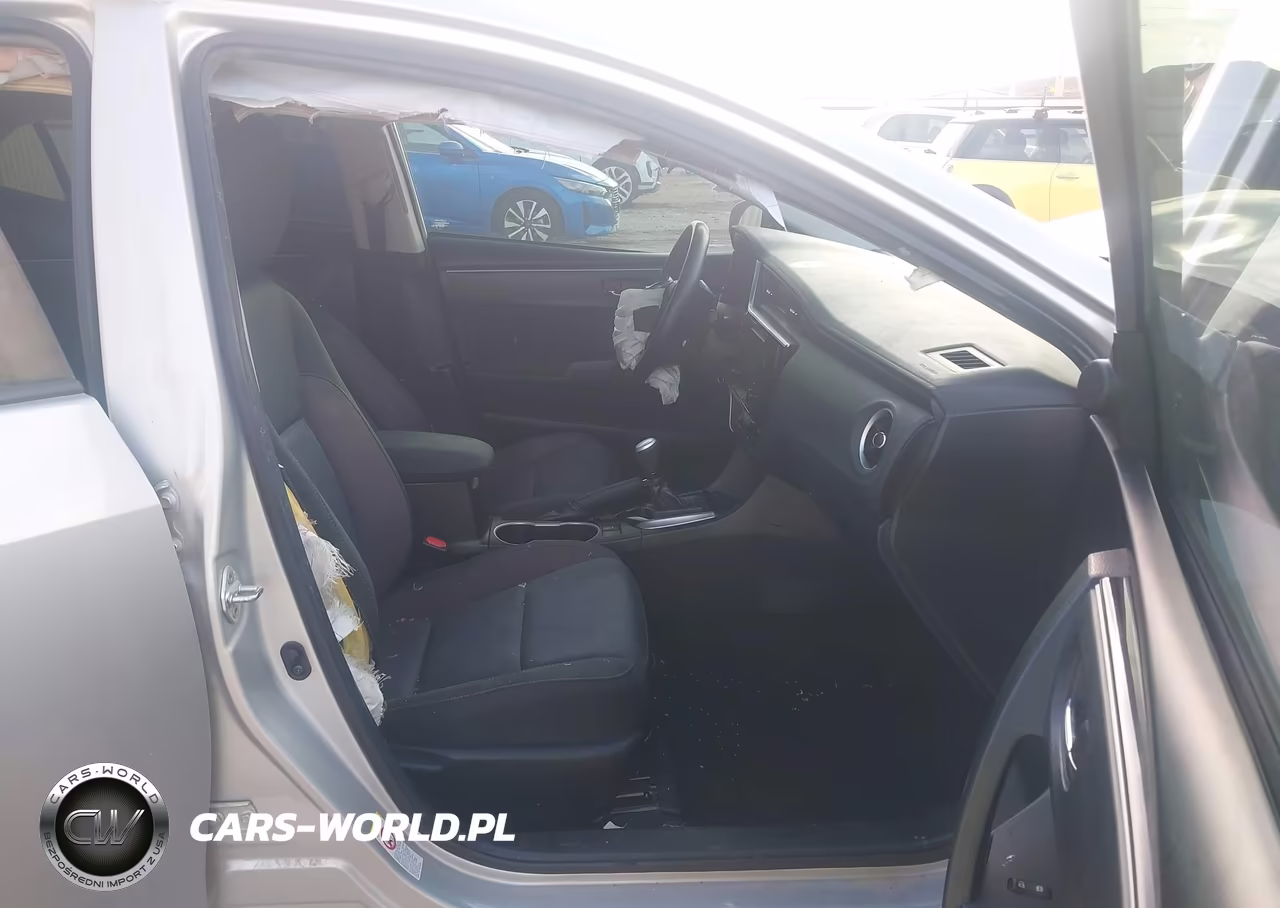 2019 Toyota Corolla Le VIN:5YFBURHE3KP885952 - 5