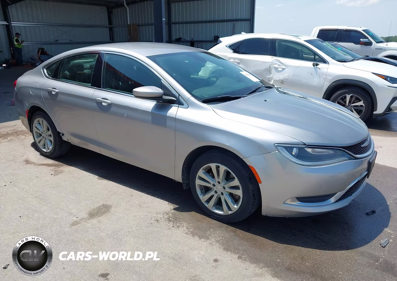 2015 Chrysler 200 Limited – zdjęcie 1 z 17