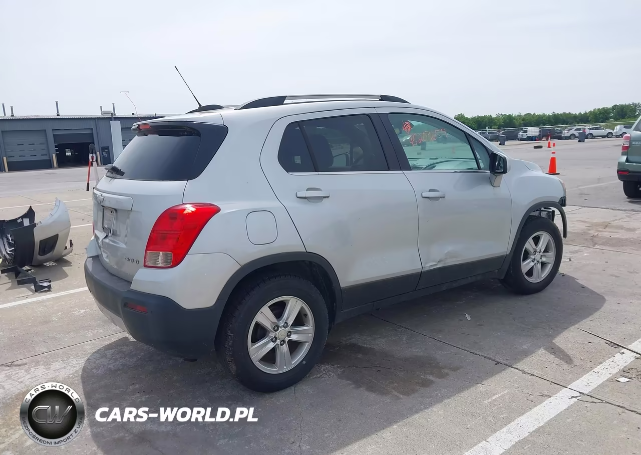 2016 Chevrolet Trax Lt VIN:3GNCJLSB4GL278429 - 4
