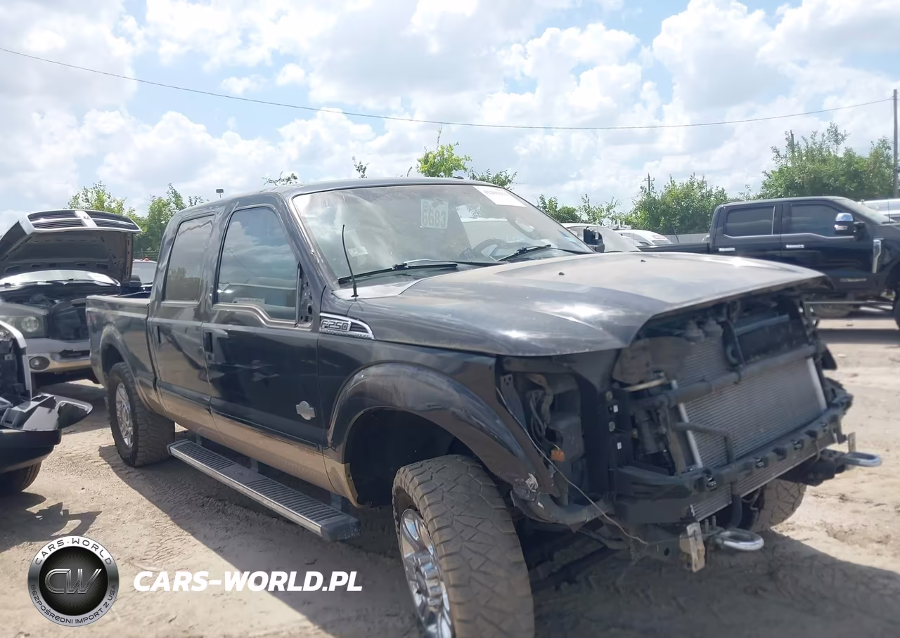 2012 Ford F-250 Lariat – zdjęcie 1 z 16