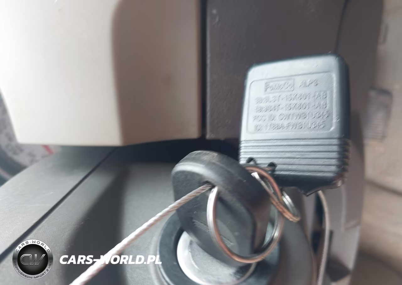 2008 Ford Focus Se VIN:1FAHP35N58W269128 - 11
