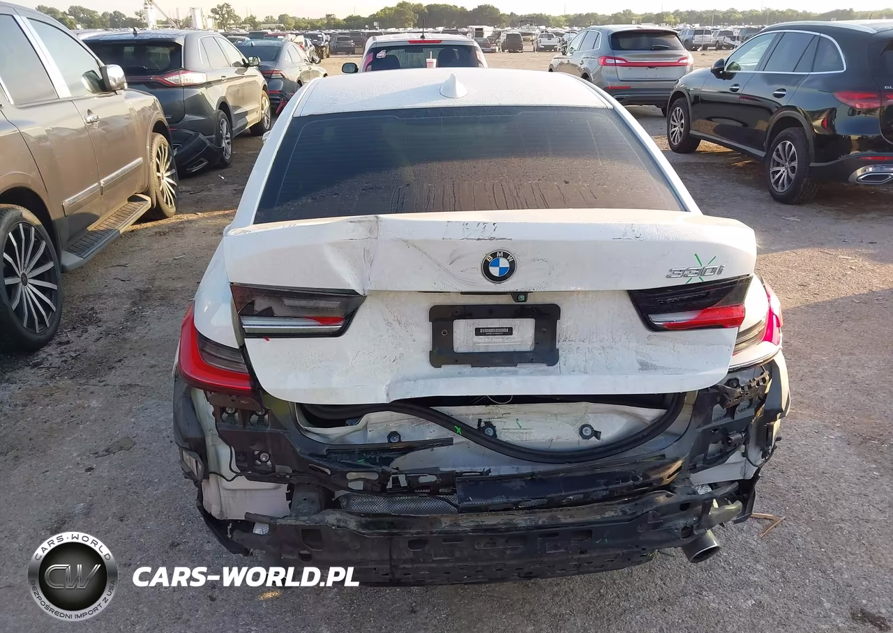 2021 BMW 330I VIN:3MW5R1J01M8B92215 - 17