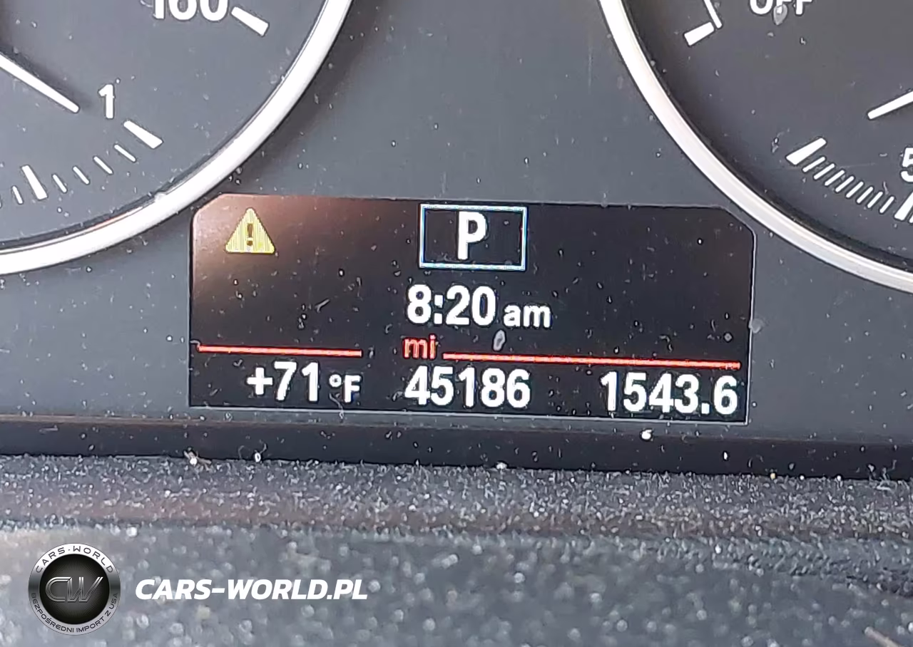 2018 BMW X1 xDrive28I VIN:WBXHT3C31J5K22202 - 16