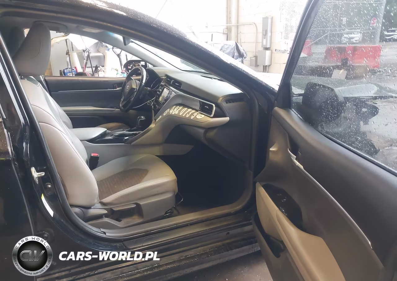 2018 Toyota Camry Se VIN:4T1B11HK9JU569226 - 5