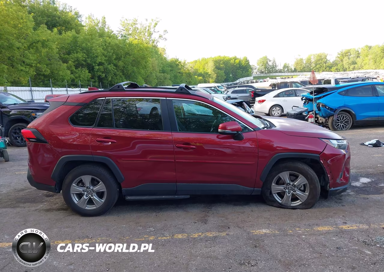 2024 Toyota Rav4 Xle VIN:2T3P1RFV8RW494362 - 13