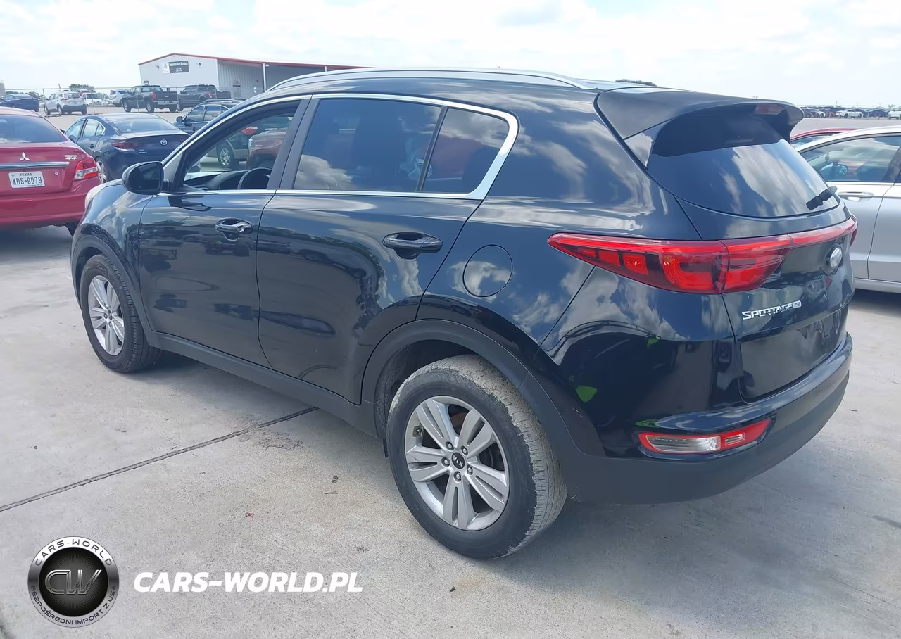 2018 Kia Sportage Lx VIN:KNDPM3AC1J7355166 - 3
