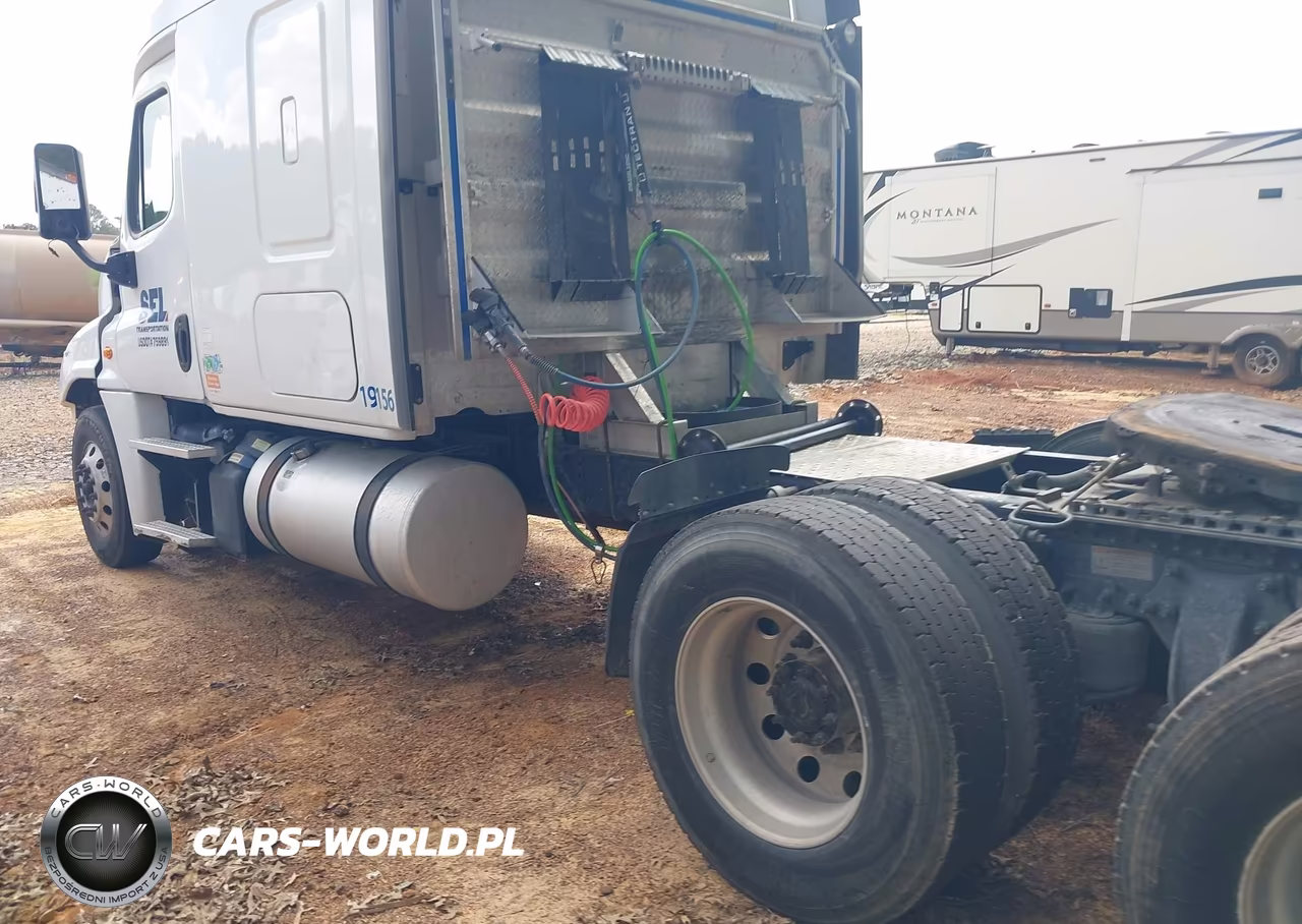 2019 Freightliner Cascadia 125 VIN:3AKJGLDR7KDKE5421 - 14