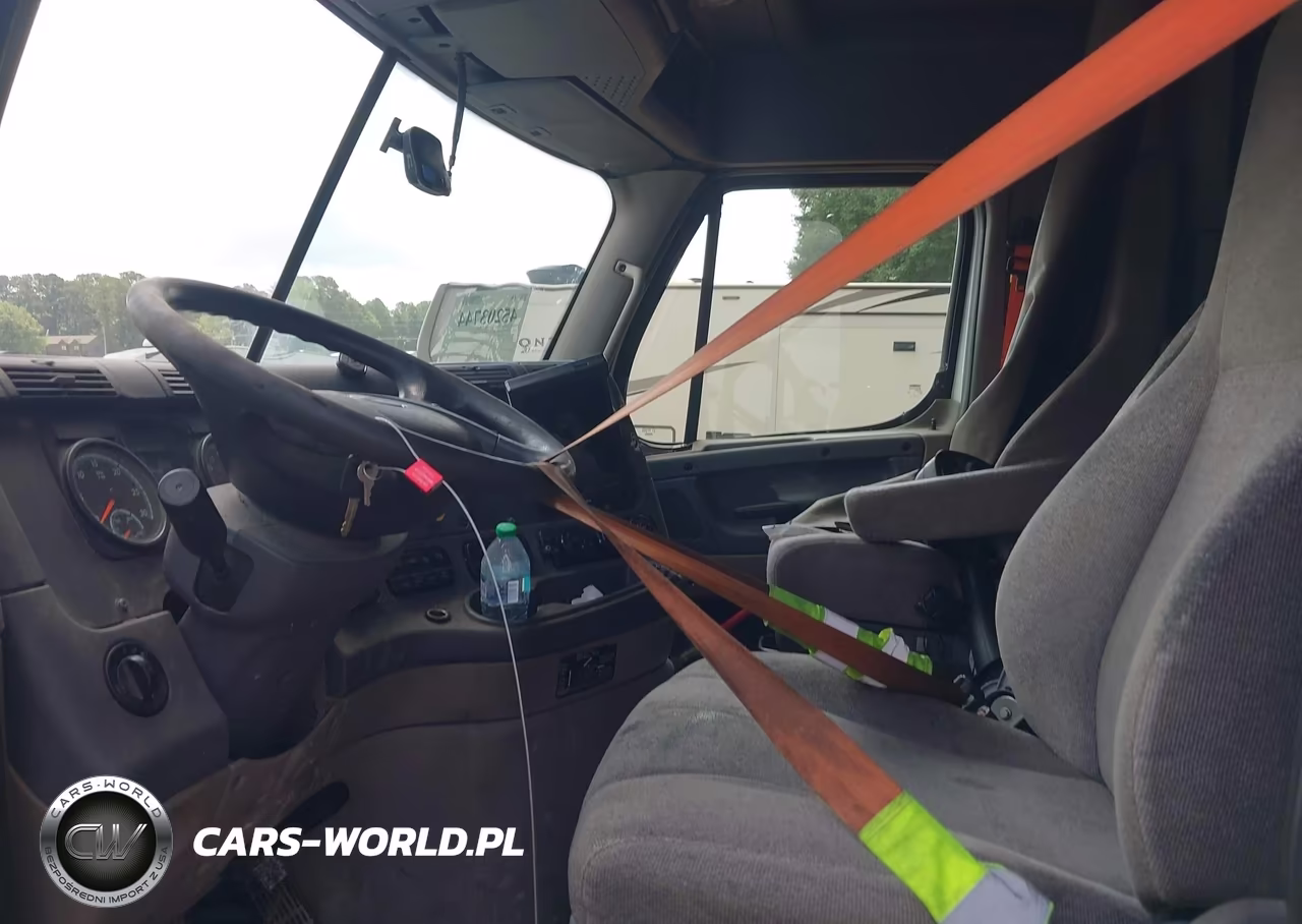 2019 Freightliner Cascadia 125 VIN:3AKJGLDR7KDKE5421 - 7