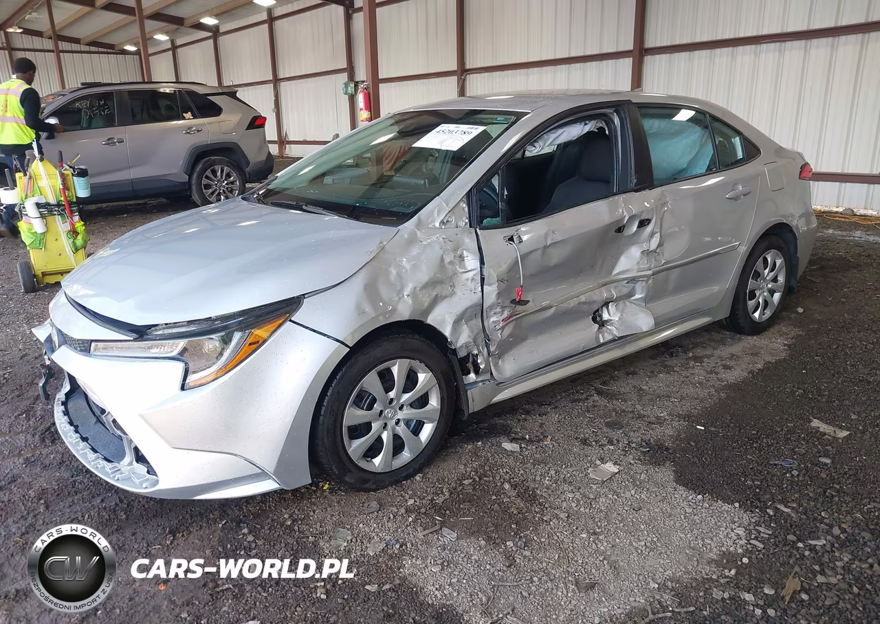 2021 Toyota Corolla Le VIN:5YFEPMAE2MP212865 - 2
