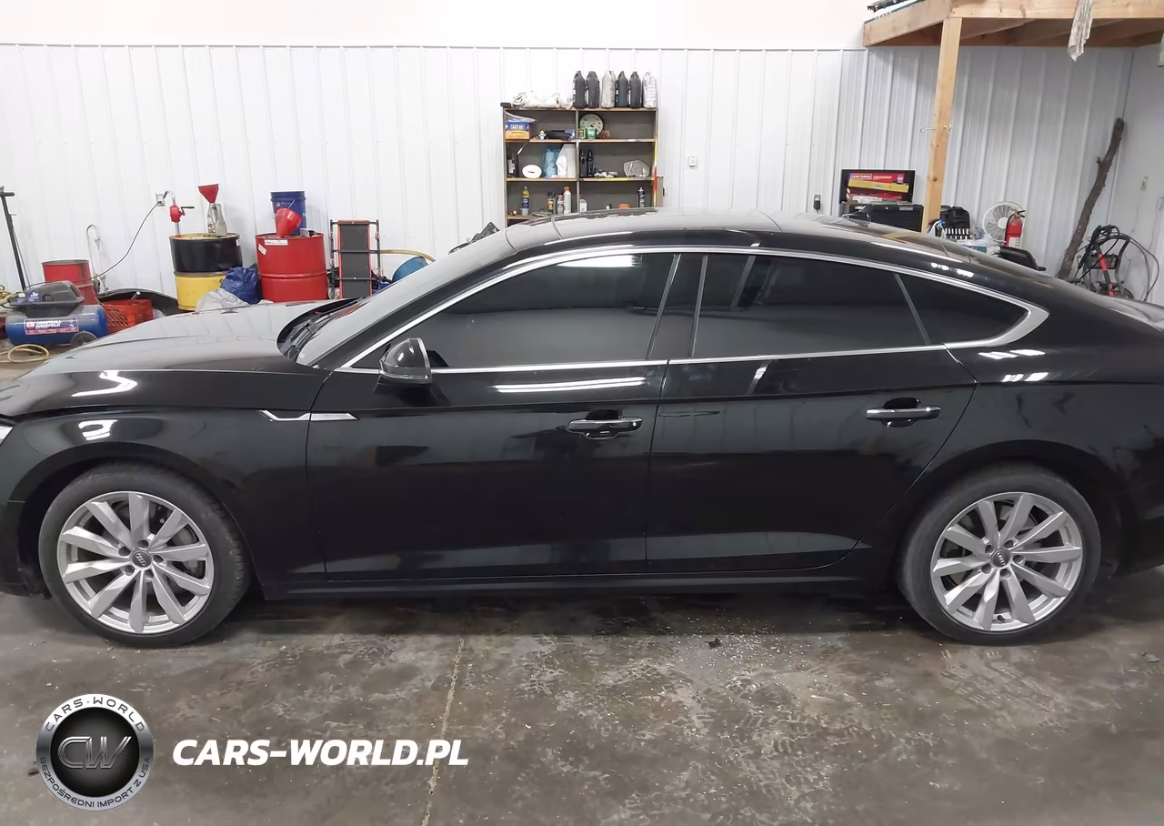 2018 Audi A5 2.0T Premium VIN:WAUANCF51JA038890 - 14