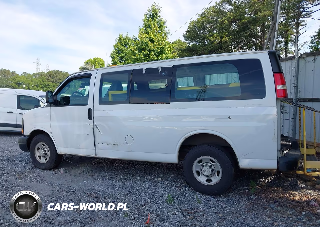 2016 Chevrolet Express 2500 Work Van VIN:1GCWGABF0G1138123 - 14