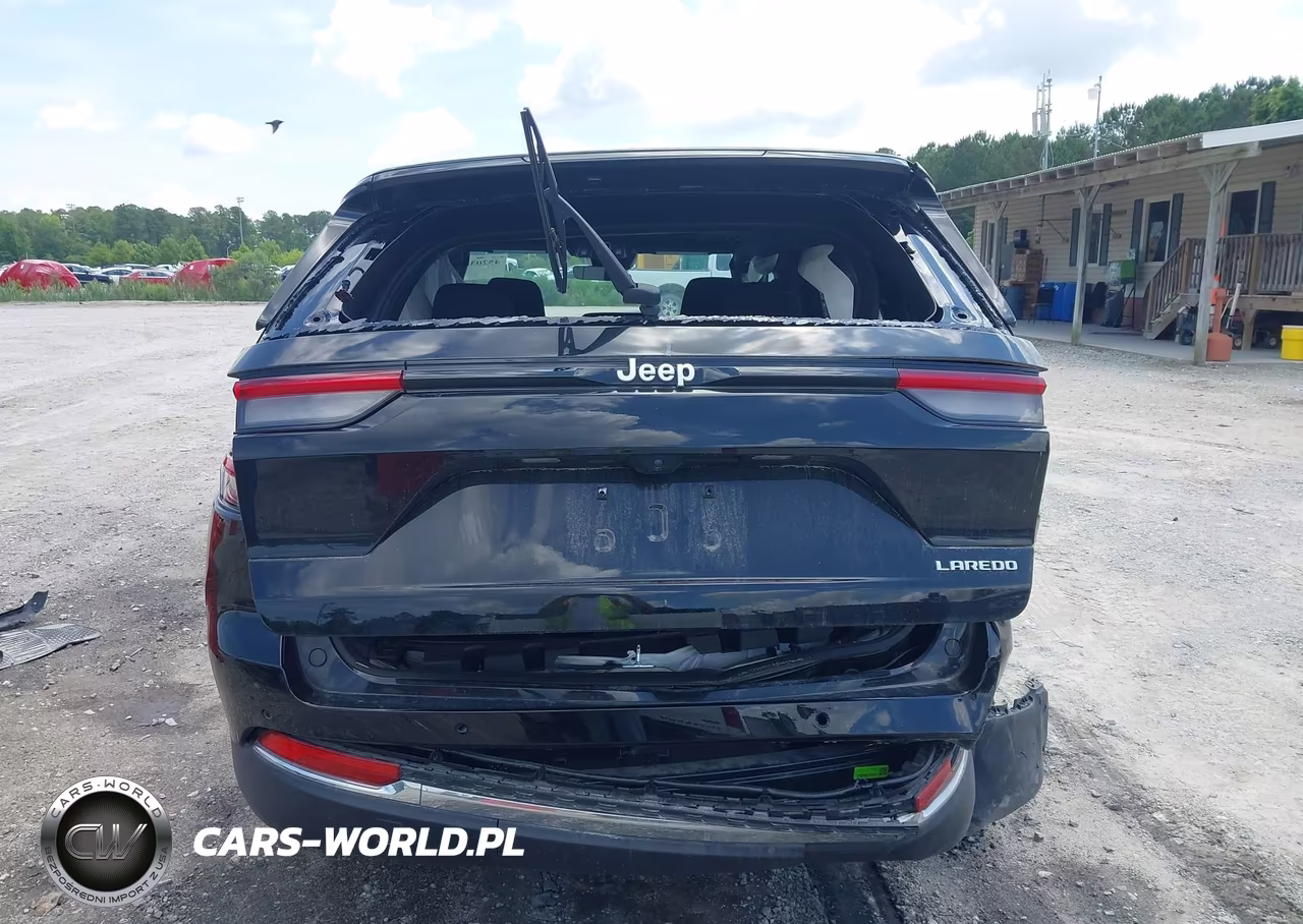 2025 Jeep Grand Cherokee Laredo X 4X2 VIN:1C4RJGAG5SC334406 - 16