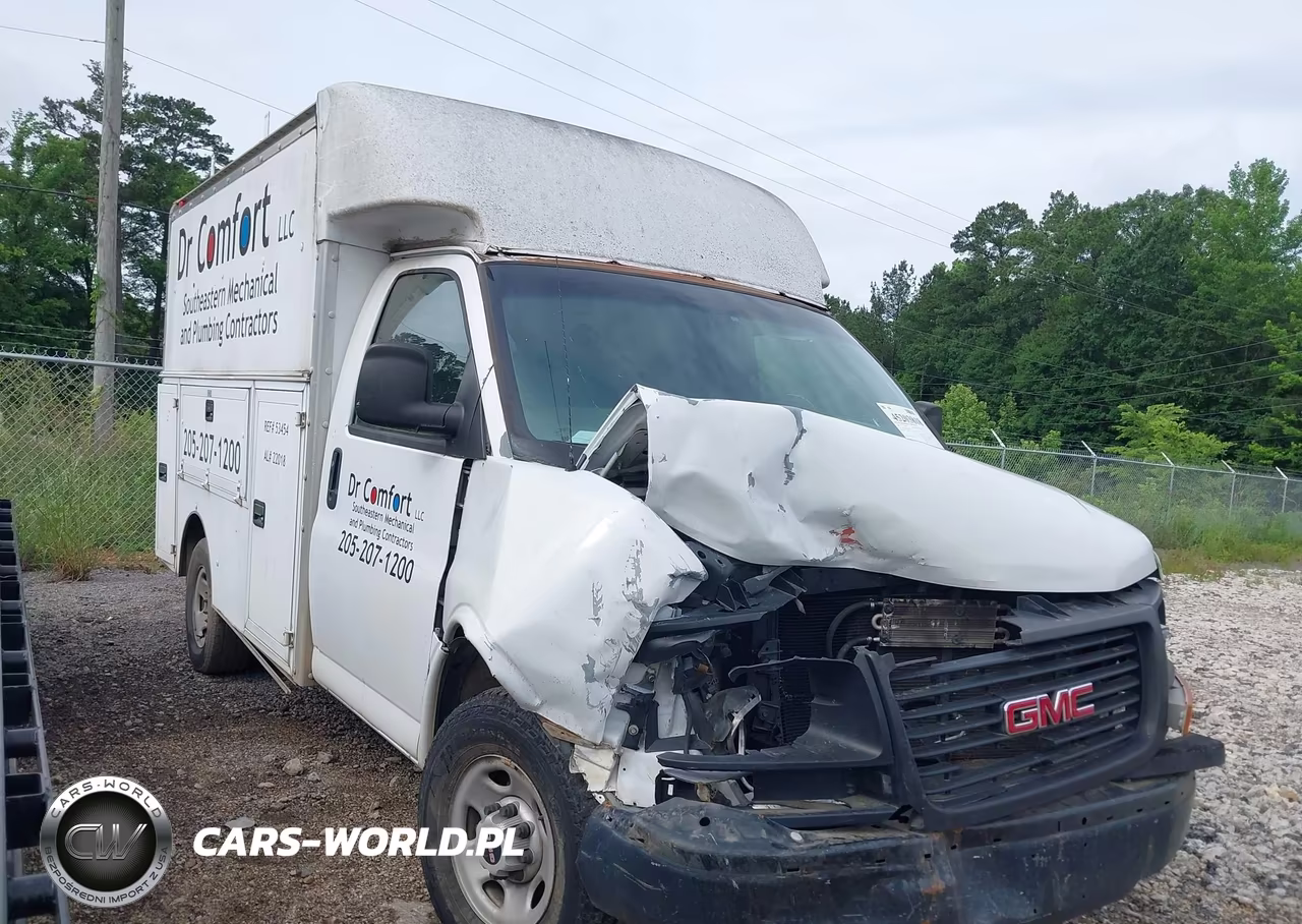 2006 GMC Savana Cutaway Work Van