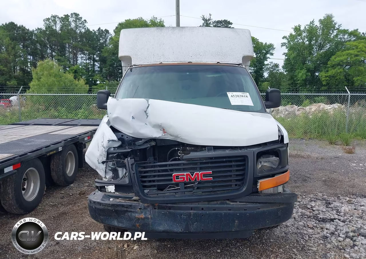 2006 GMC Savana Cutaway Work Van VIN:1GDHG31U861212449 - 15