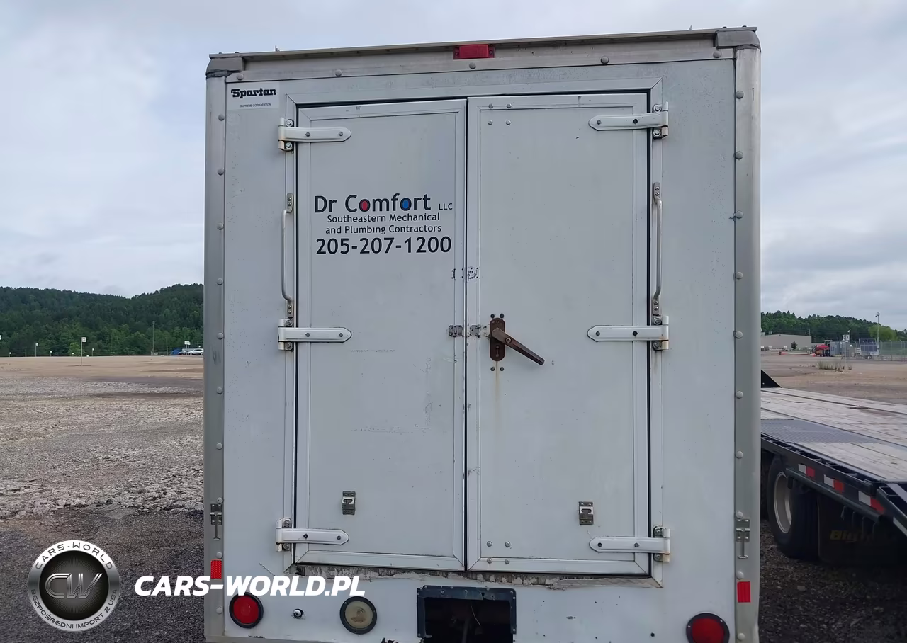 2006 GMC Savana Cutaway Work Van VIN:1GDHG31U861212449 - 18