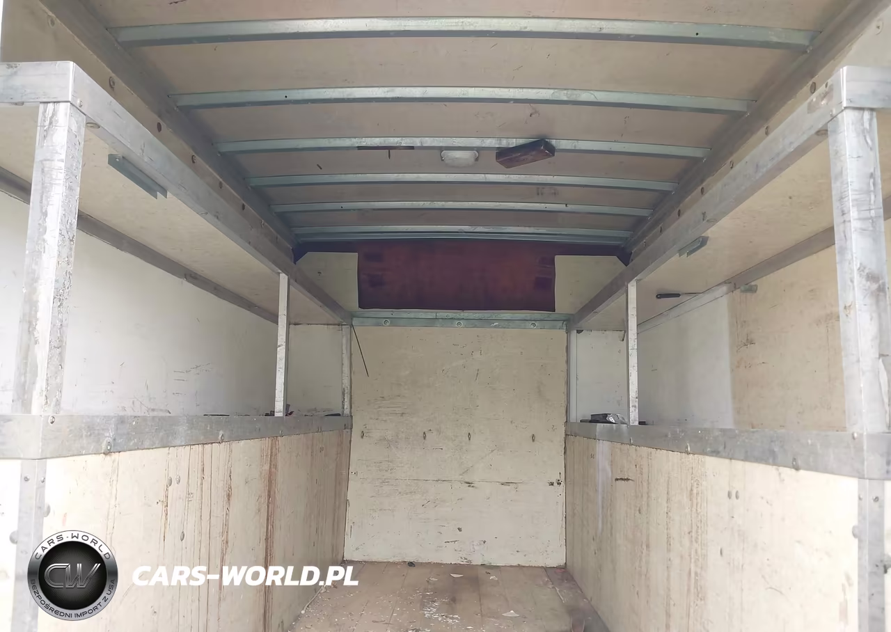 2006 GMC Savana Cutaway Work Van VIN:1GDHG31U861212449 - 6