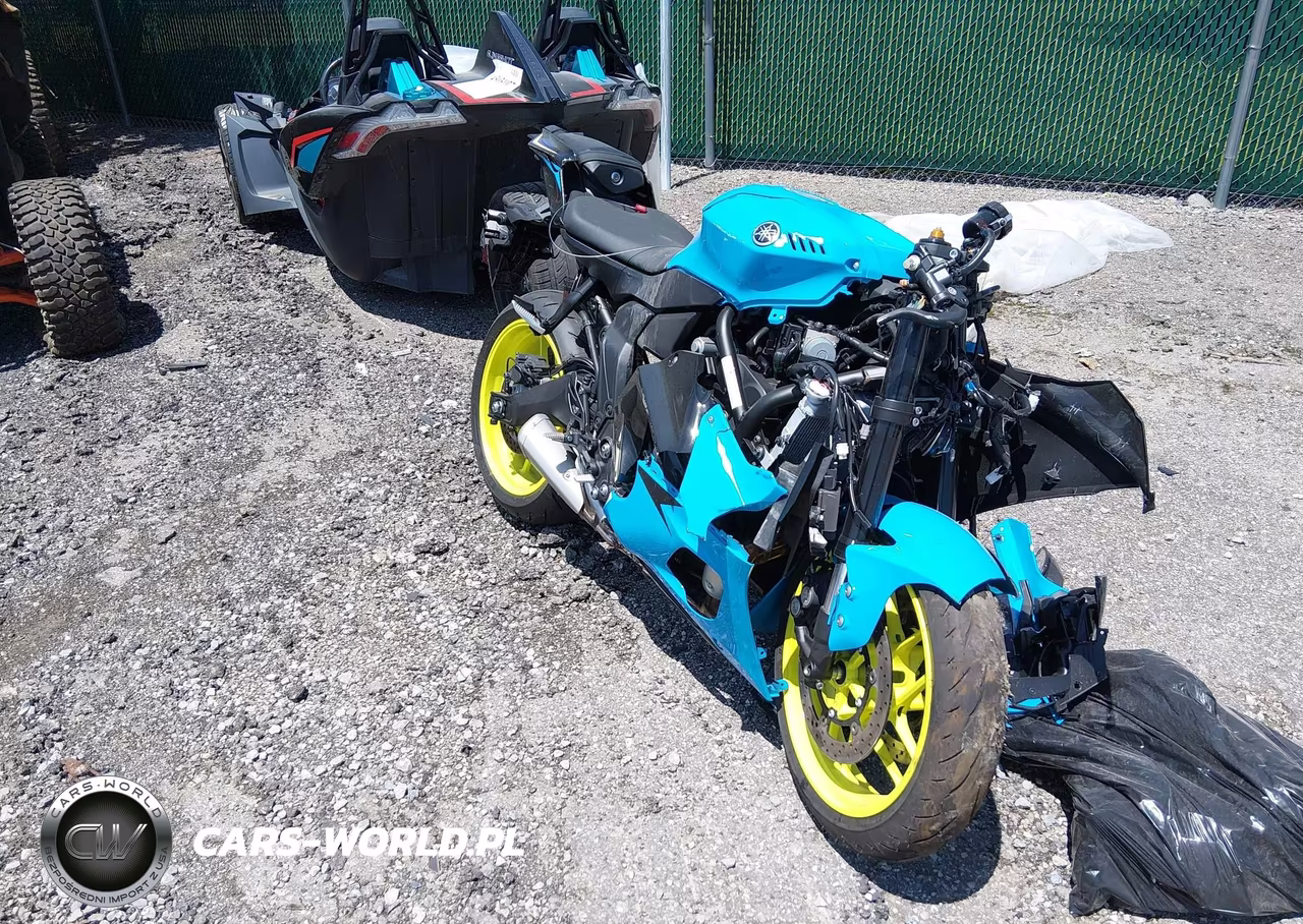 2026 Yamaha Yzfr7 – zdjęcie 1 z 19