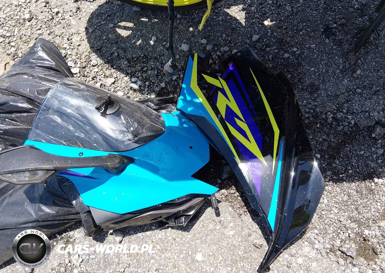 2026 Yamaha Yzfr7 VIN:JYARM60E6TA001285 - 12