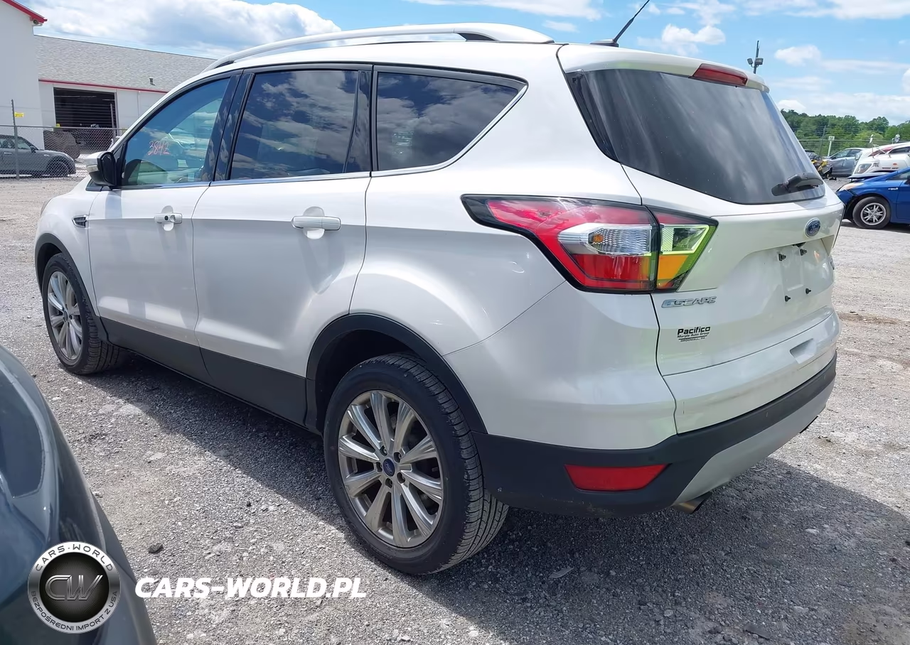 2017 Ford Escape Titanium VIN:1FMCU9JD7HUC06276 - 3