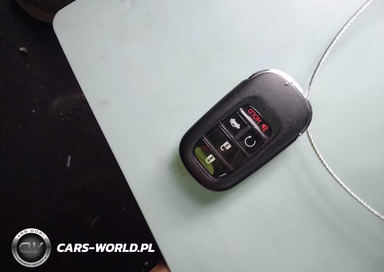 2023 Honda Civic Touring VIN:2HGFE1F99PH308007 - 11