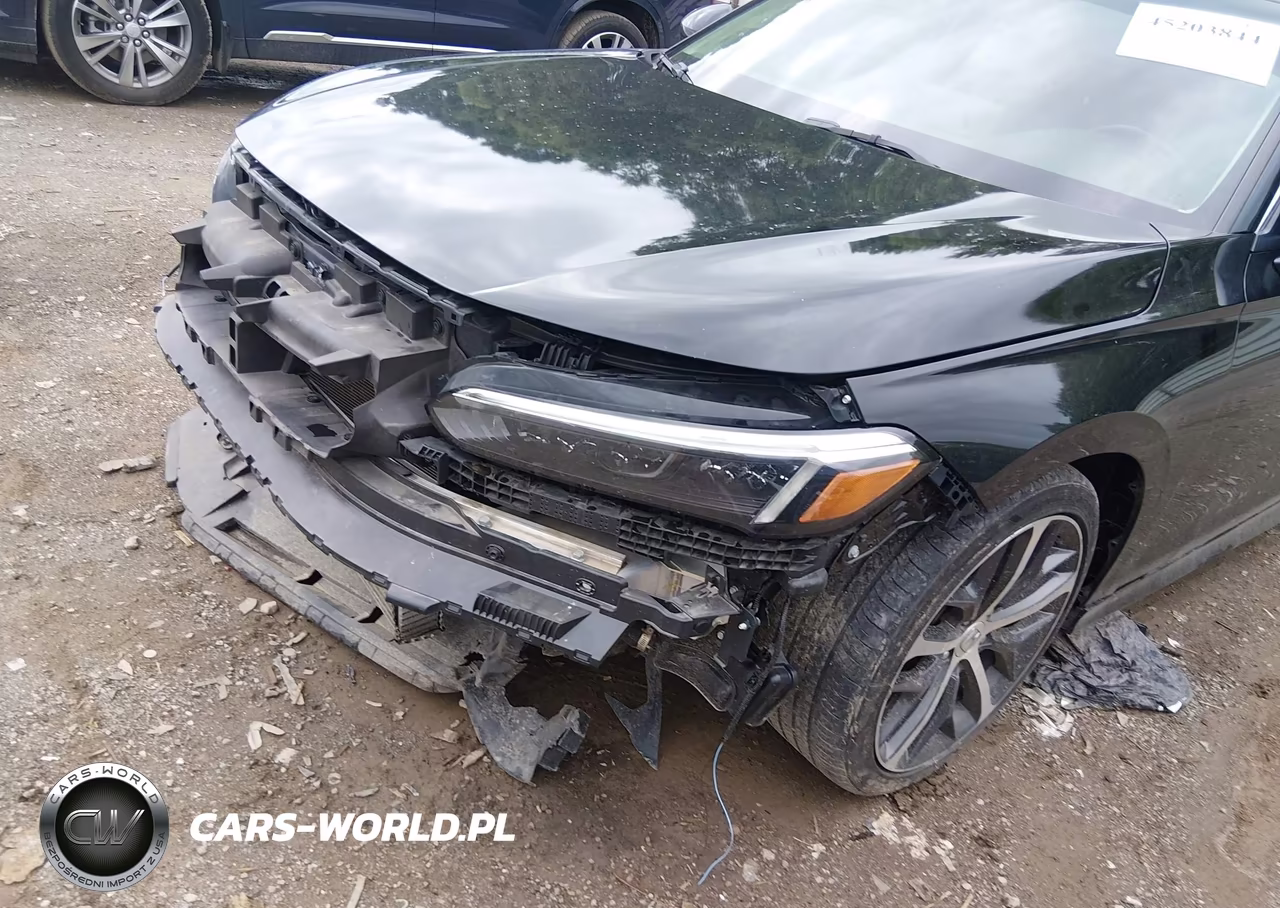 2023 Honda Civic Touring VIN:2HGFE1F99PH308007 - 18