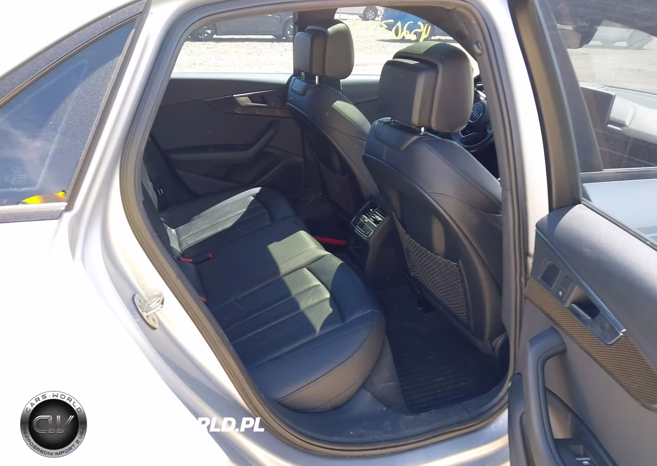 2017 Audi A4 2.0T Premium VIN:WAUFNAF47HN000262 - 8