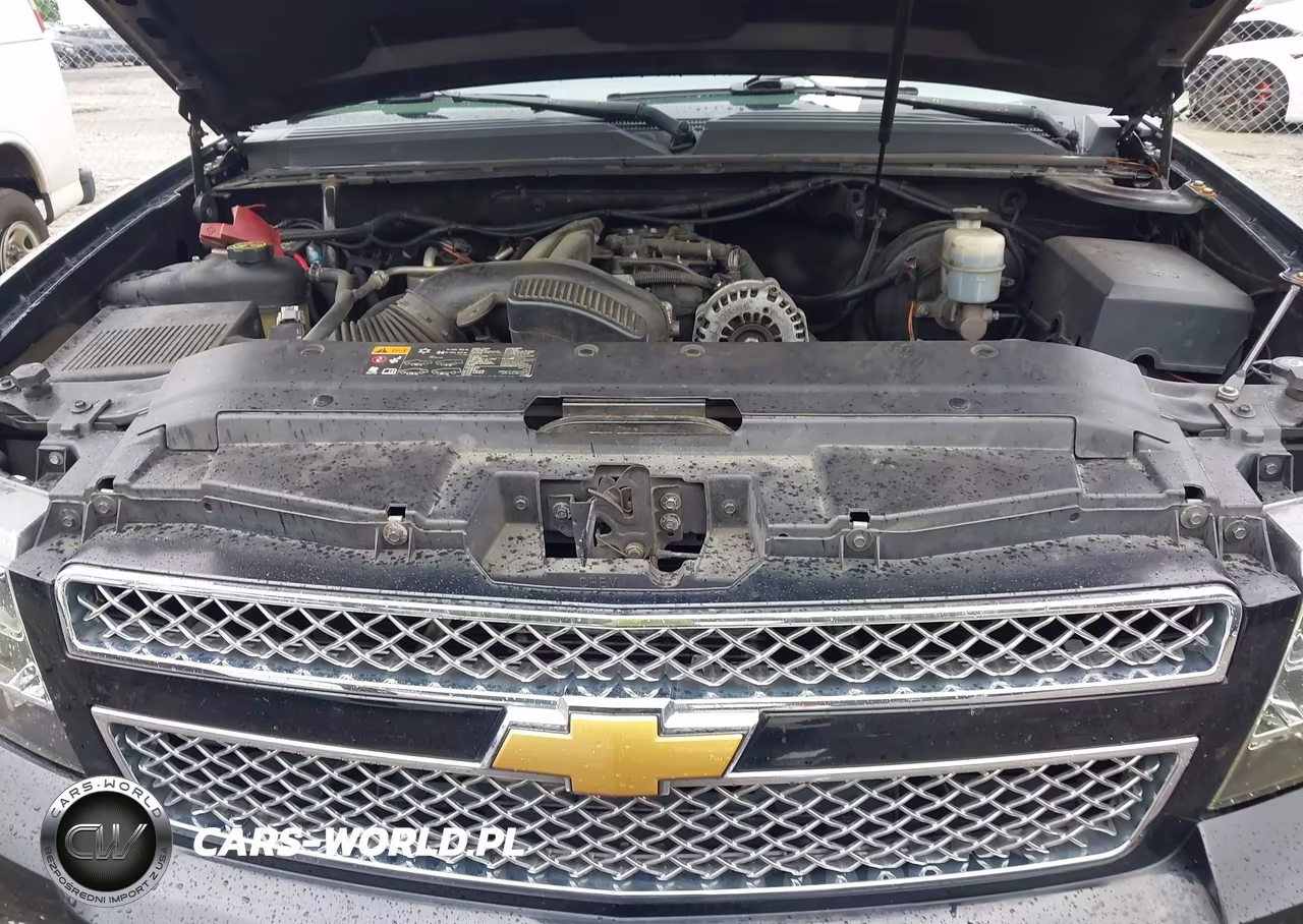 2012 Chevrolet Suburban 1500 Ltz VIN:1GNSCKE05CR324122 - 10