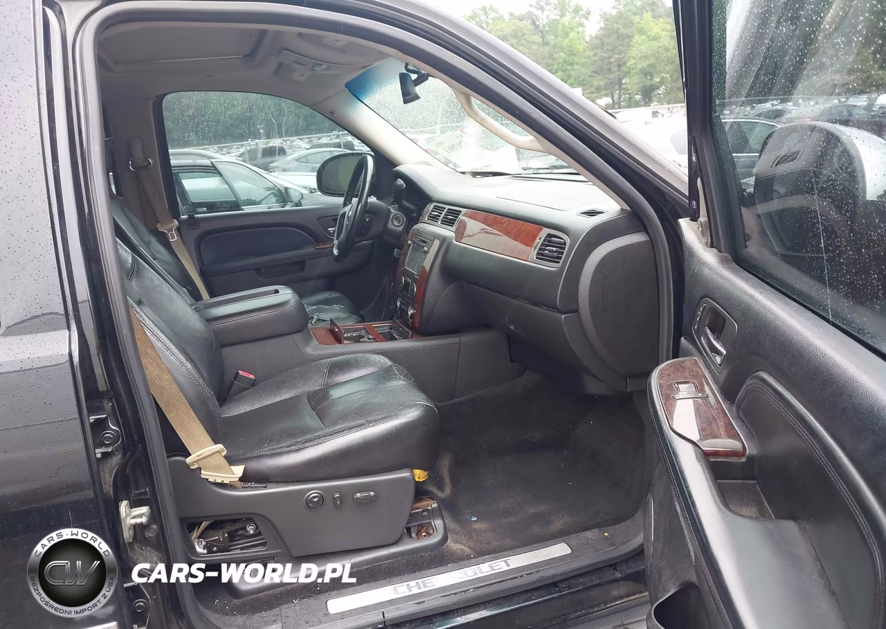 2012 Chevrolet Suburban 1500 Ltz VIN:1GNSCKE05CR324122 - 5
