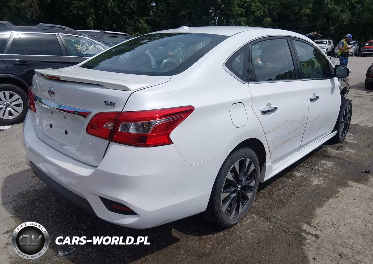 2016 Nissan Sentra Sr VIN:3N1AB7APXGY337782 - 4