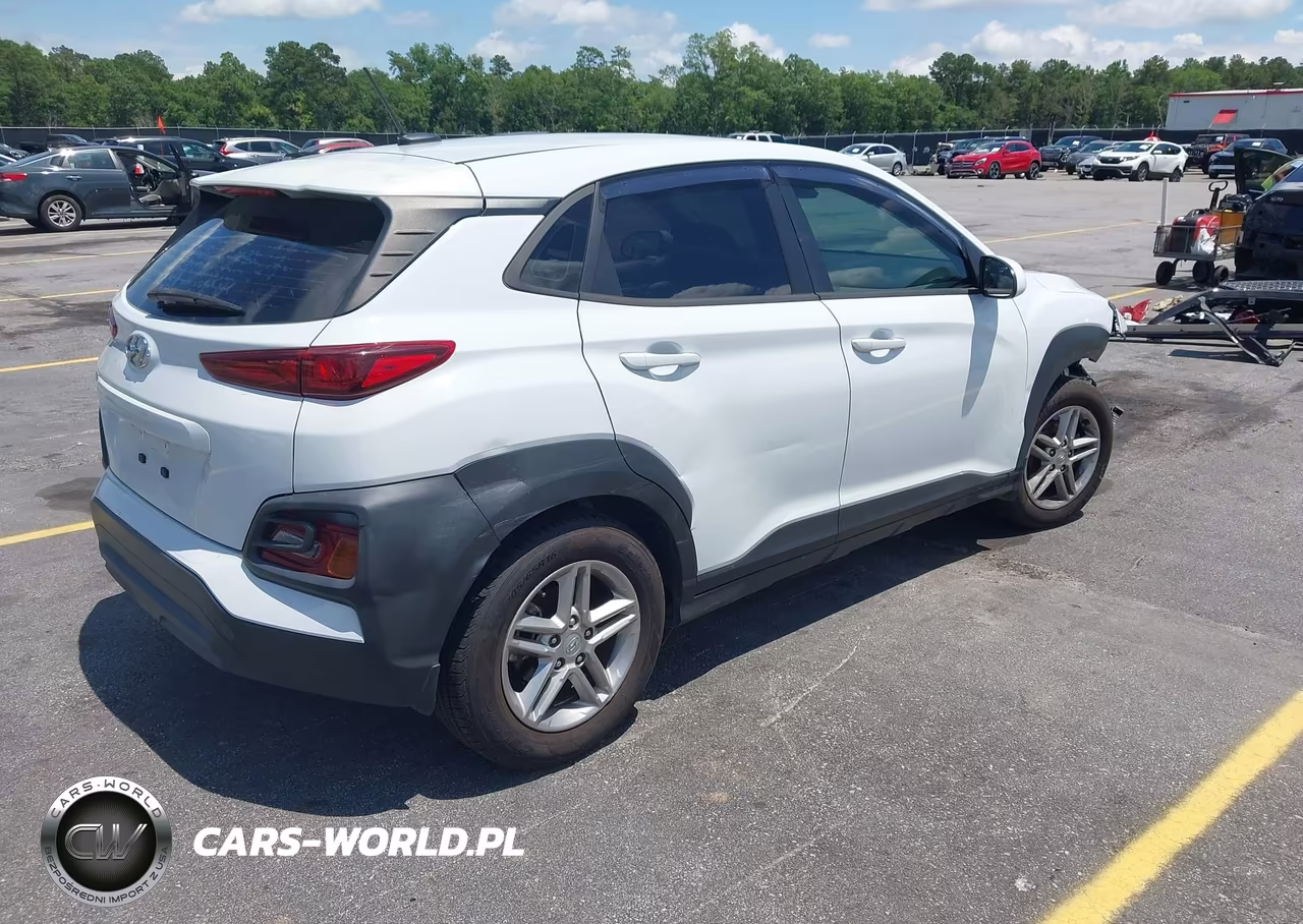 2021 Hyundai Kona Se VIN:KM8K12AA7MU649121 - 4