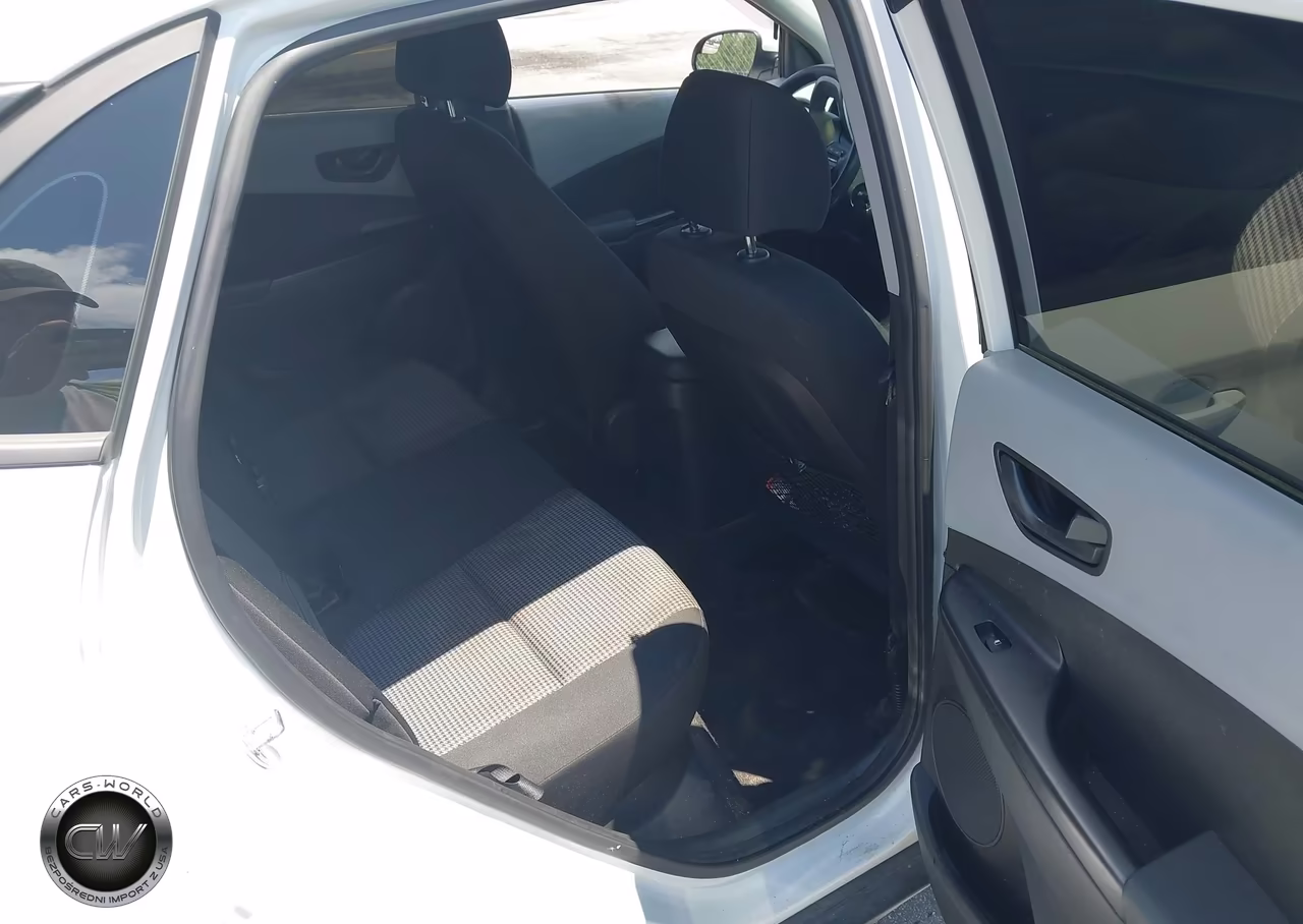 2021 Hyundai Kona Se VIN:KM8K12AA7MU649121 - 8
