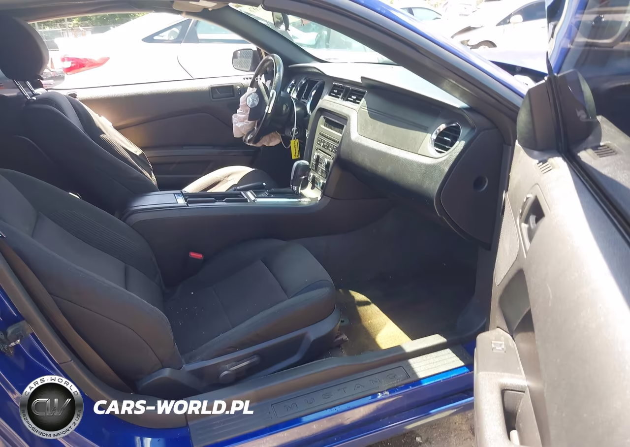 2014 Ford Mustang V6 VIN:1ZVBP8EM5E5232034 - 5