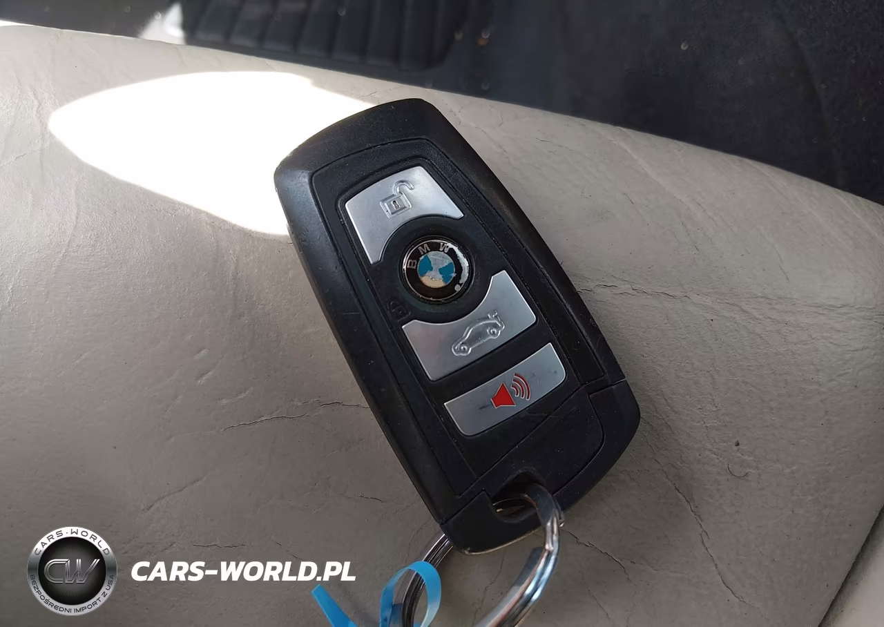 2013 BMW 535I VIN:WBAFR7C5XDC824329 - 11