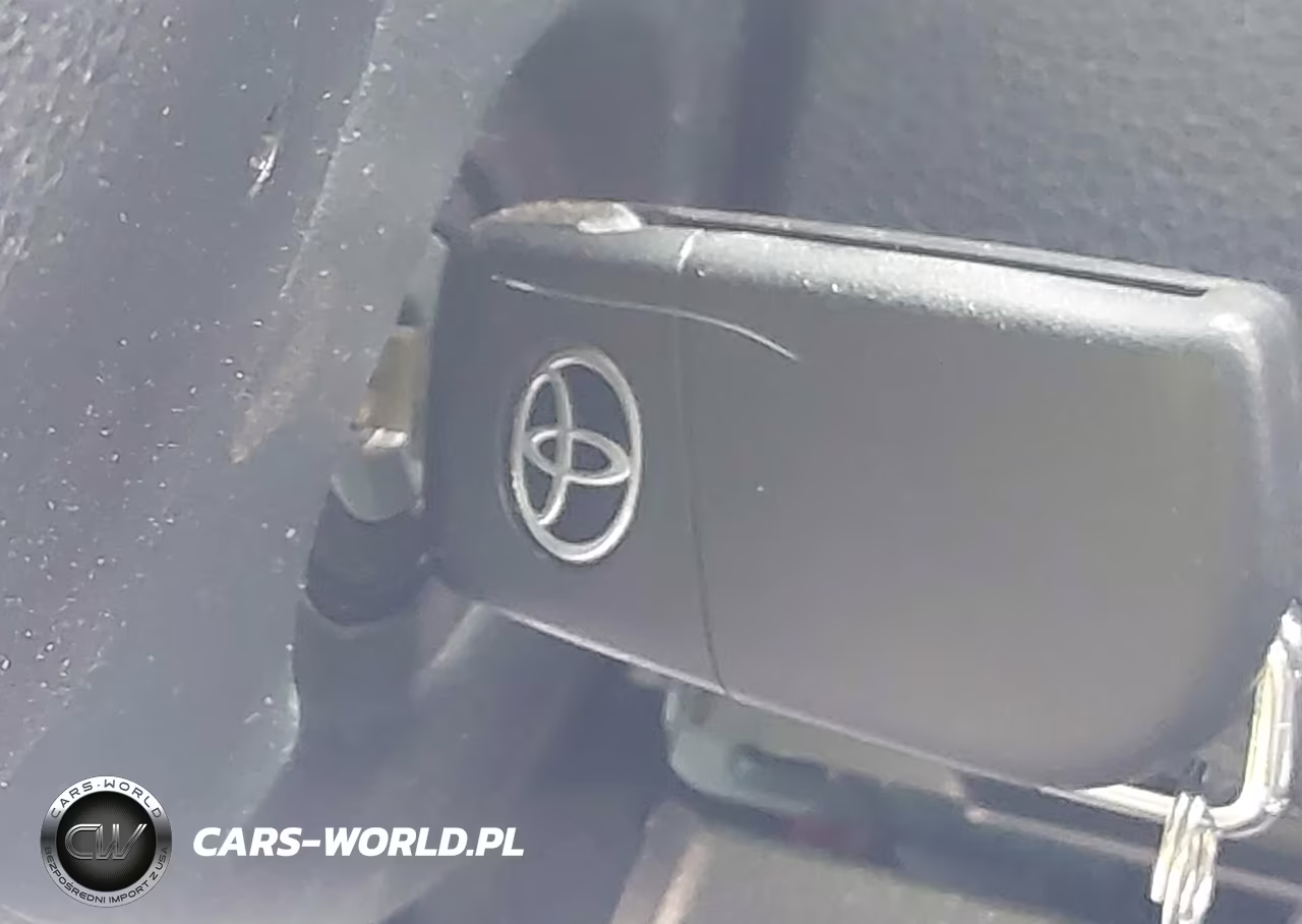 2022 Toyota Corolla Le VIN:5YFEPMAE1NP302199 - 11